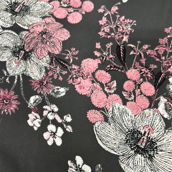 Style & Co Floral 3/4 Bell Sleeve Blouse in Pink and Gray - Picture 10 of 11